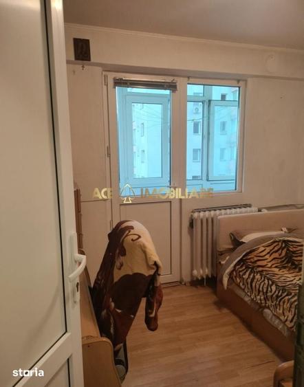 Apartament cu 2 camere, mobilat în Tei