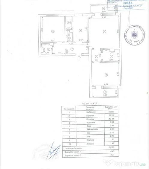 Apartament cu 3 camere semidecomandat în Buzaului