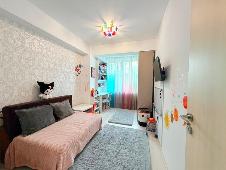 Apartament cu 3 camere decomandat în Cug