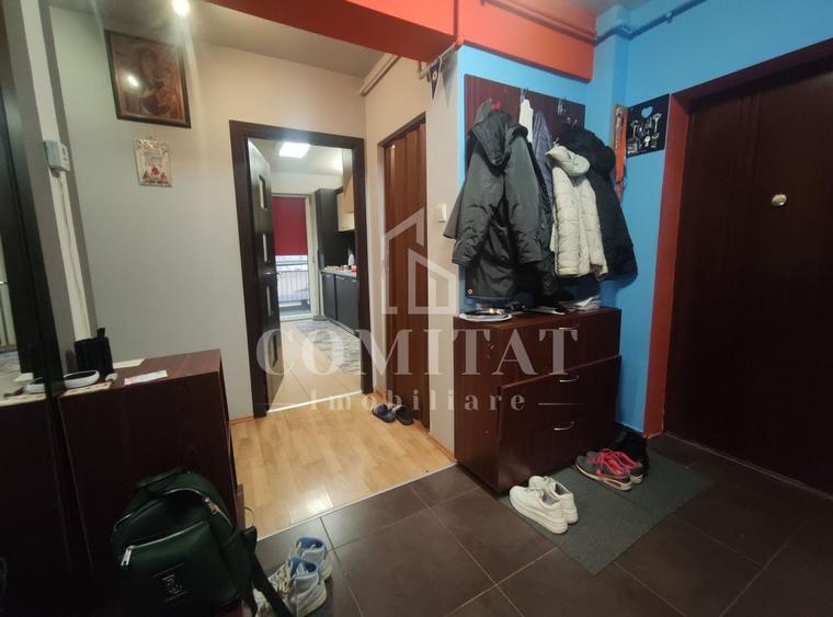 Apartament cu 2 camere decomandat, mobilat în Florești