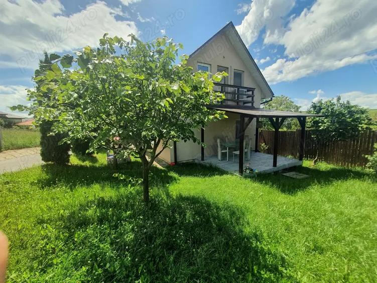 Casă cu 4 camere cu Teren 600 Mp în Sălicea