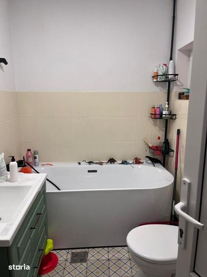 Casă cu 3 camere cu Teren 280 Mp în Central