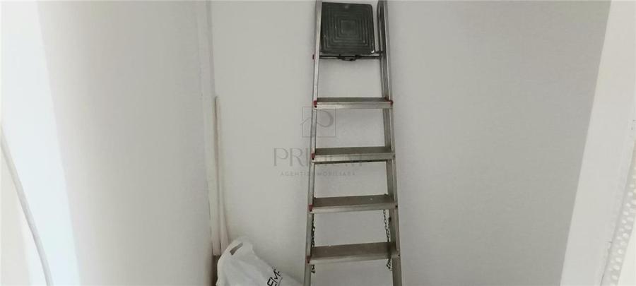 Spațiu comercial, de 60 mp, în Dâmbovița