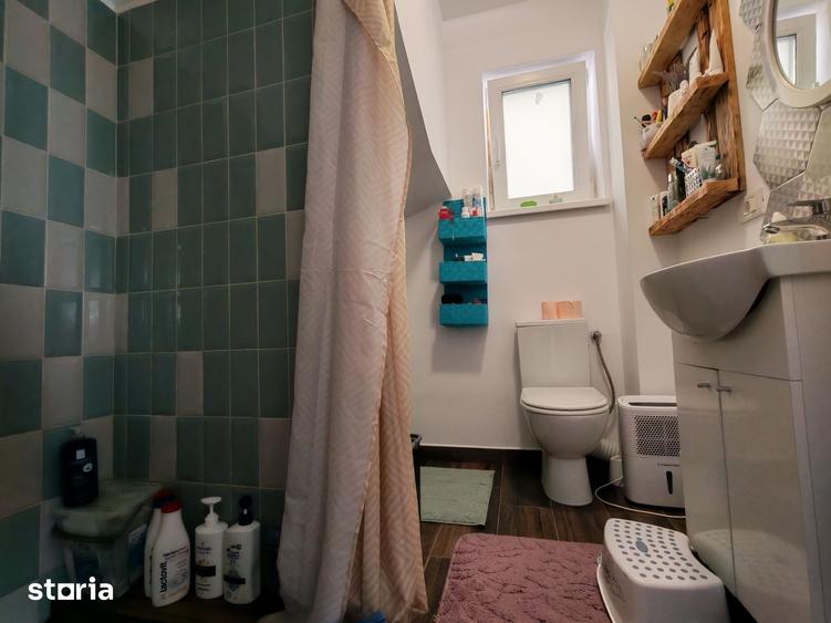 Casă cu 4 camere cu Teren 300 Mp în Agigea