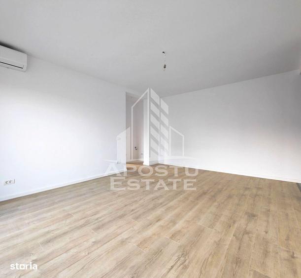 Apartament cu 2 camere semidecomandat, mobilat în Mehala