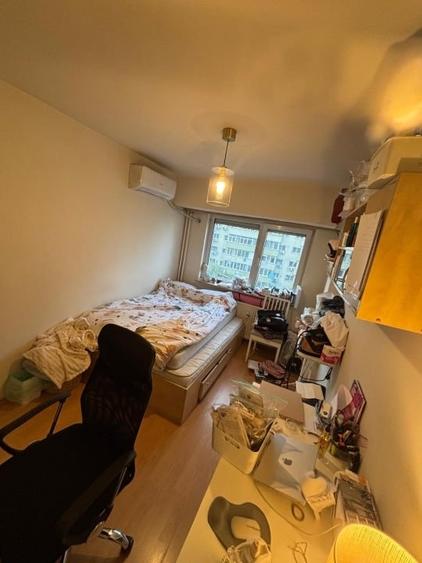 Apartament cu 3 camere decomandat, mobilat în Banu Manta