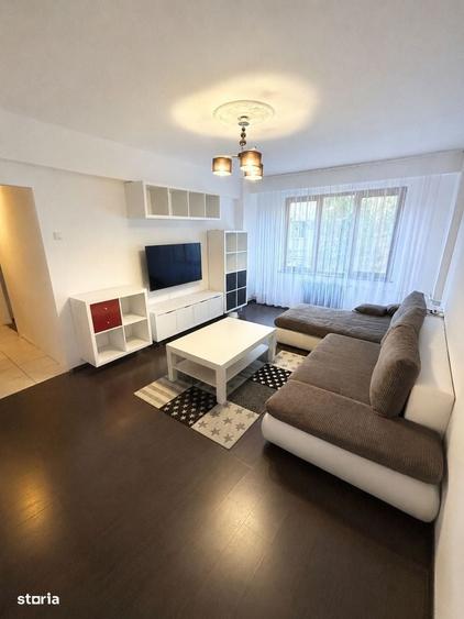 Apartament cu 4 camere în Vest