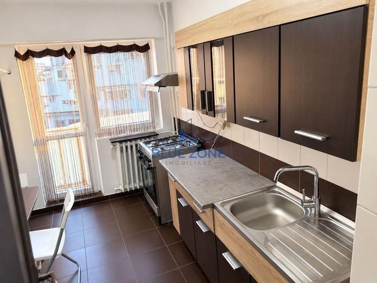 Apartament cu 2 camere decomandat, mobilat în 13 Septembrie