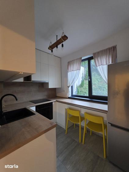Apartament cu 2 camere decomandat în Centrul Istoric