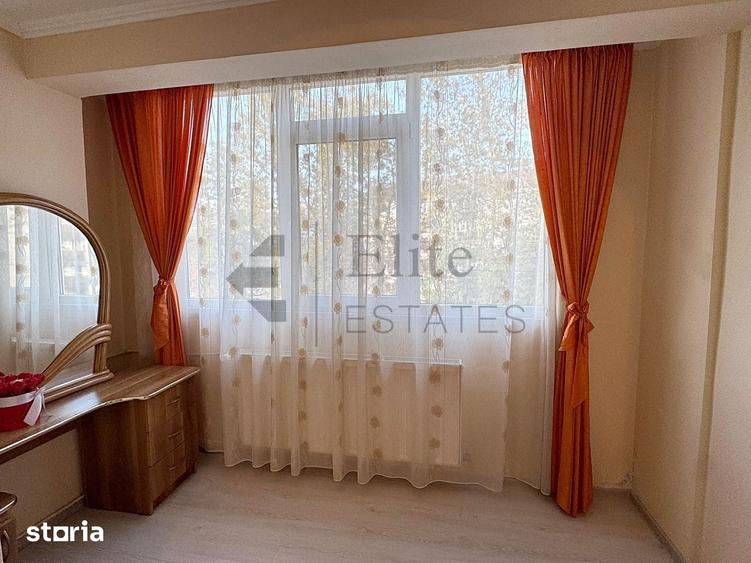 Apartament cu 3 camere în Decebal