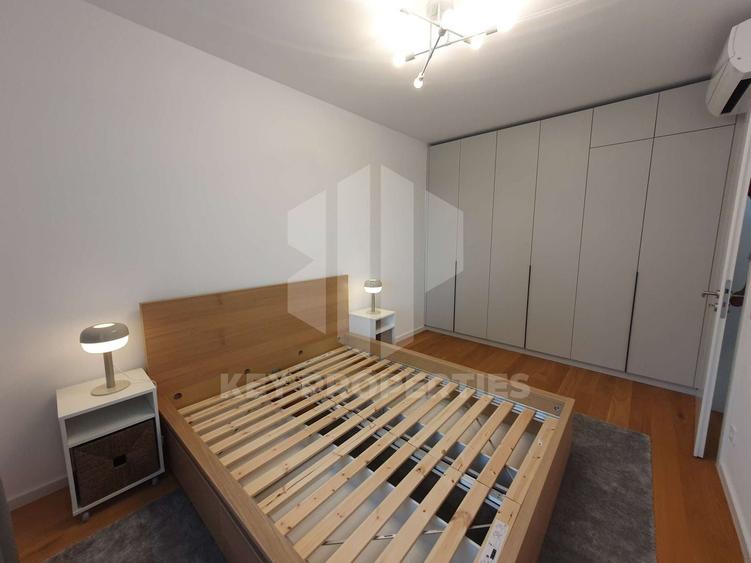Apartament cu 2 camere semidecomandat, mobilat în Aviației