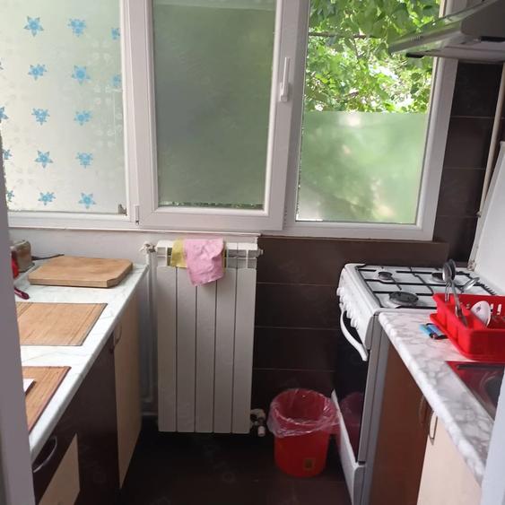 Apartament cu 2 camere decomandat în Ostroveni