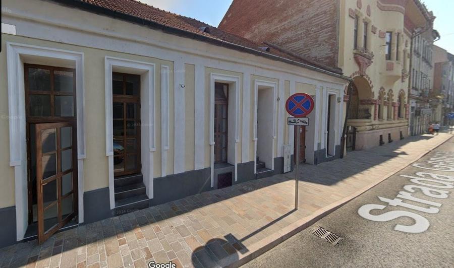 Spațiu comercial, de 50 mp, în Ultracentral