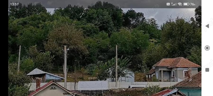 Teren de 4650 mp, în Vârvor