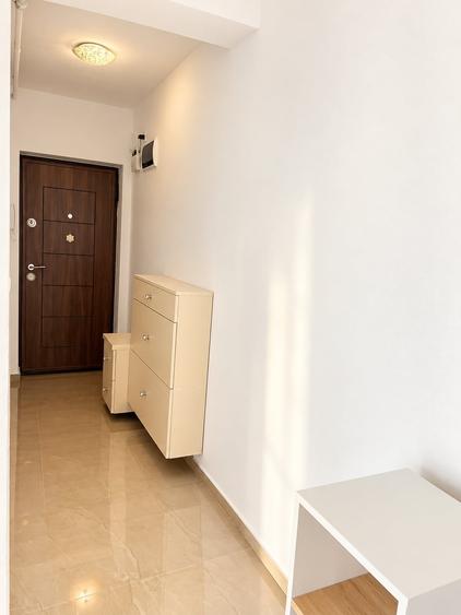 Apartament cu 2 camere semidecomandat în Giroc