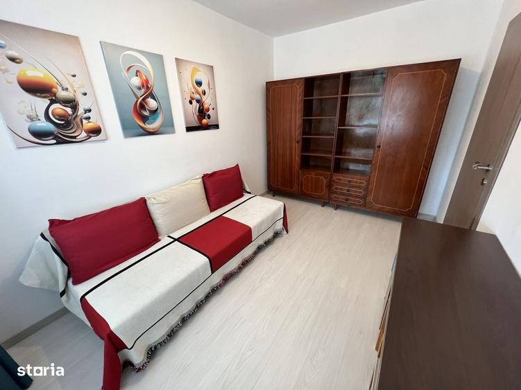 Apartament cu 3 camere decomandat în Vasile Aaron