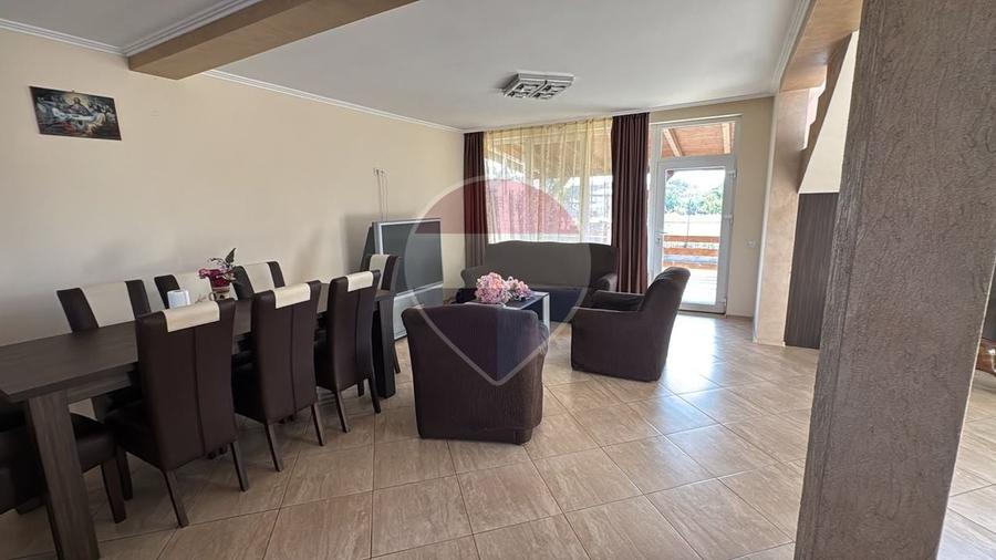 Casă individuală cu 5 camere cu Teren 535 Mp în Sântandrei