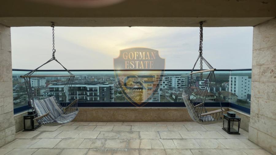 Penthouse cu 3 camere decomandat, mobilat în Nord