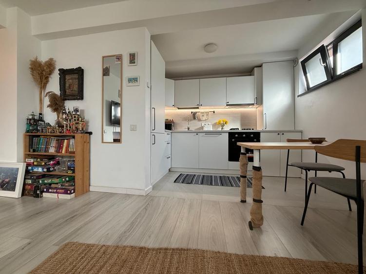 Apartament cu 2 camere decomandat, mobilat în Timpuri Noi