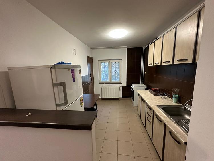 Apartament cu 2 camere decomandat în Lujerului