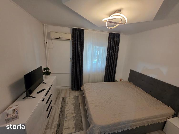 Apartament cu 2 camere decomandat în Băneasa — fotografia 3