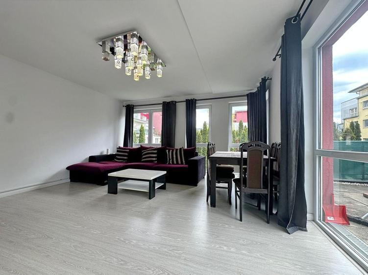 Apartament cu 4 camere decomandat în Avantgarden