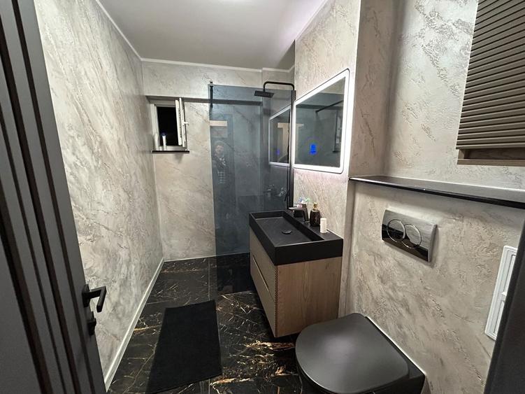 Apartament cu 2 camere decomandat, mobilat în George Enescu
