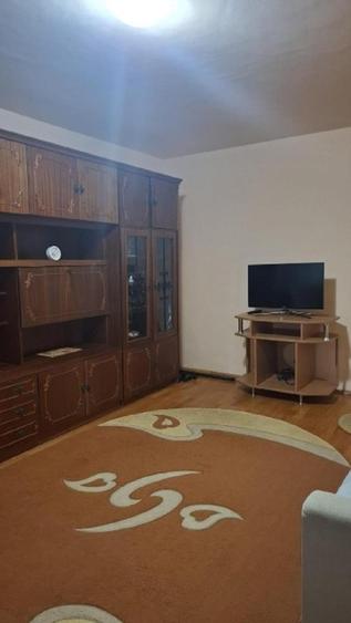 Închiriez apartament cu 2 camere în Brăila, zona Barieră - Catedrală - 3