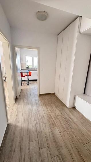 Apartament cu 2 camere decomandat în Avantgarden