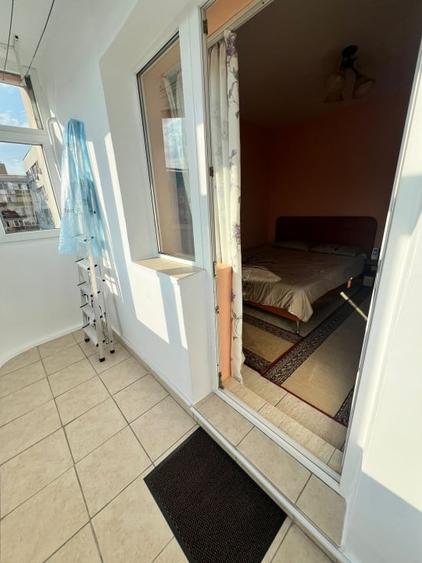 Apartament cu 3 camere decomandat, mobilat în Iancului