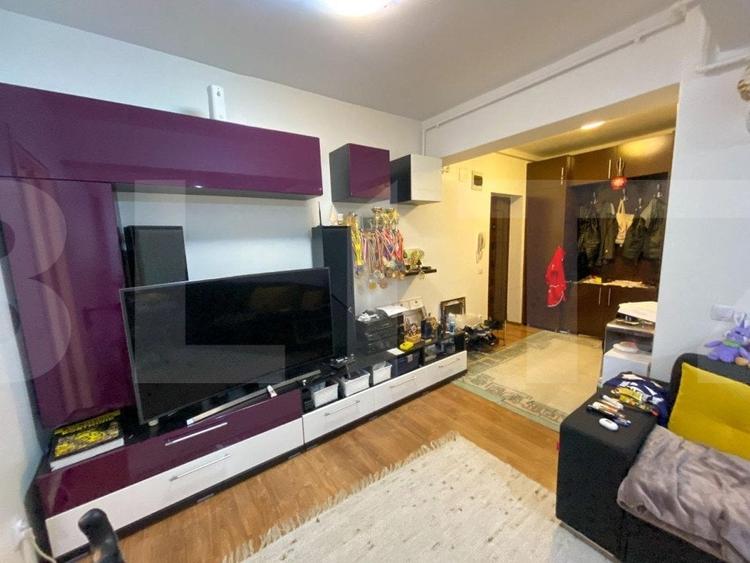 Apartament cu 3 camere semidecomandat, mobilat în Mănăștur — fotografia 3