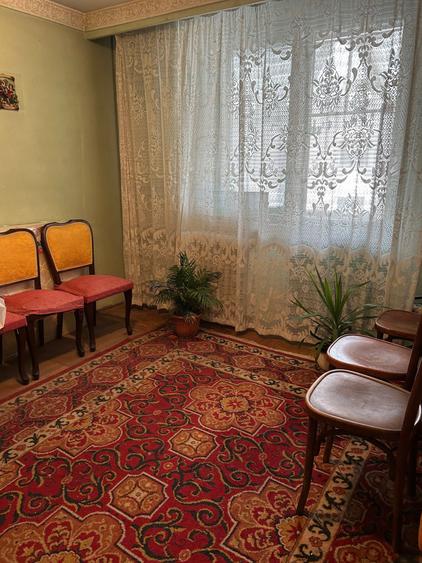Apartament cu 3 camere decomandat în Banat