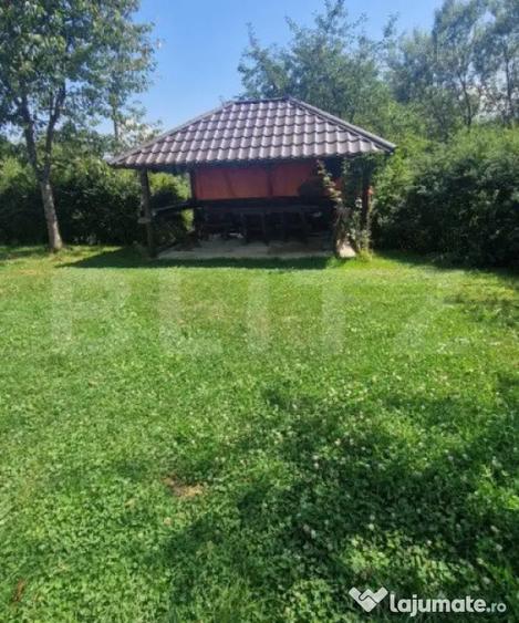 Casă cu 4 camere cu Canalizare în Bran