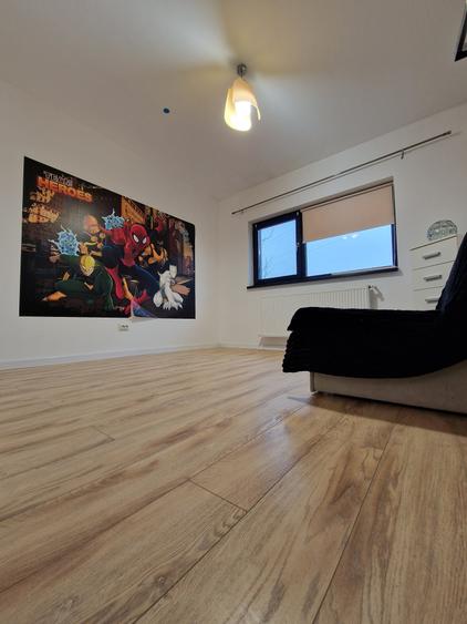 Duplex cu 4 camere cu Teren 250 Mp în Cug