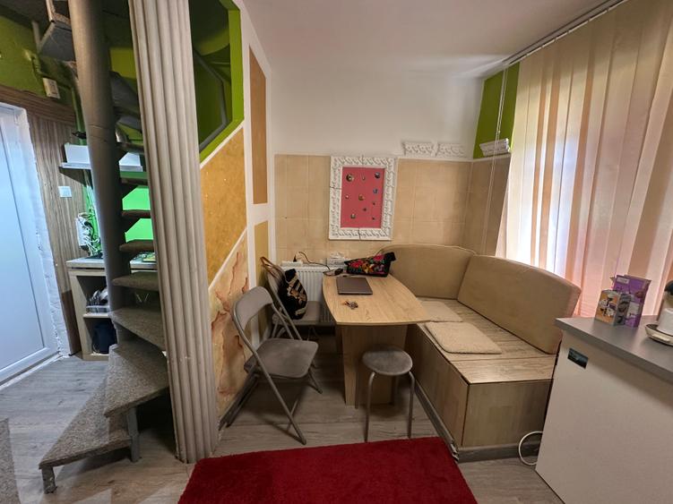Apartament cu 2 camere semidecomandat în Gara de Nord