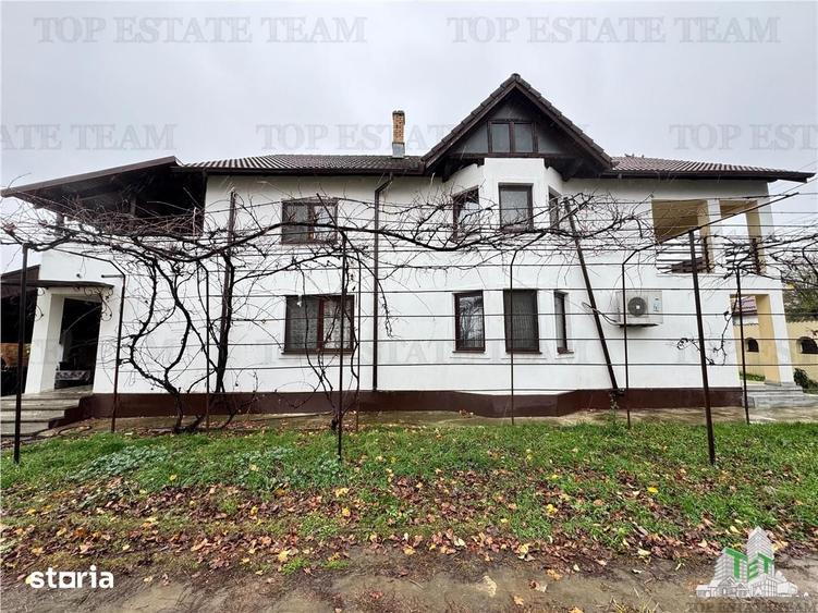 Casă cu 7 camere cu Teren 2665 Mp în Odobești