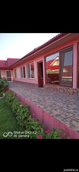 Casă cu 6 camere în Central