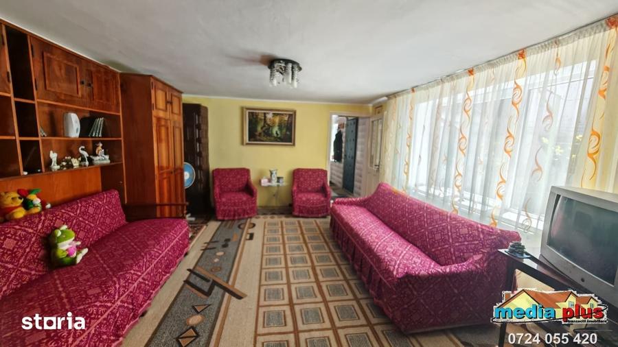 Casă cu 3 camere cu Teren 500 Mp în Central