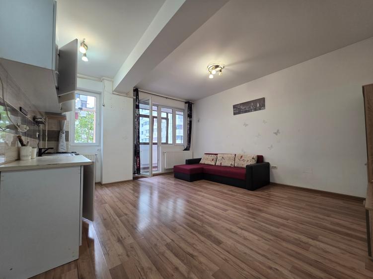 Apartament cu 2 camere semidecomandat în Chiajna