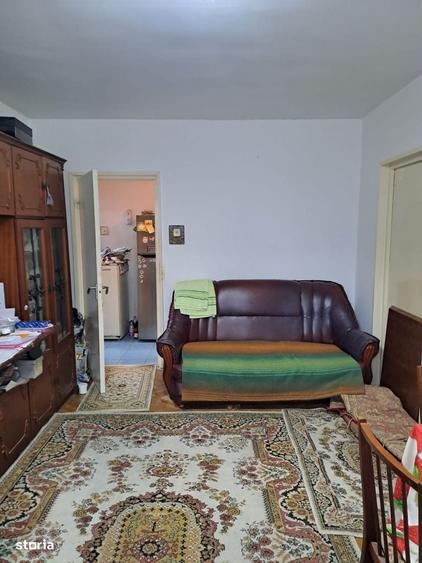 Apartament cu 2 camere semidecomandat în Trivale