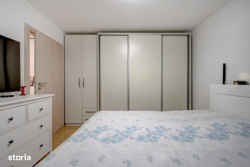 Apartament cu 4 camere decomandat în Berceni