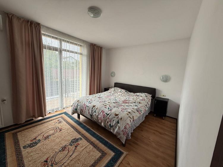 Casă cu 4 camere în Central