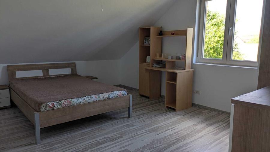 Casă cu 4 camere cu Teren 520 Mp în Vladimirescu
