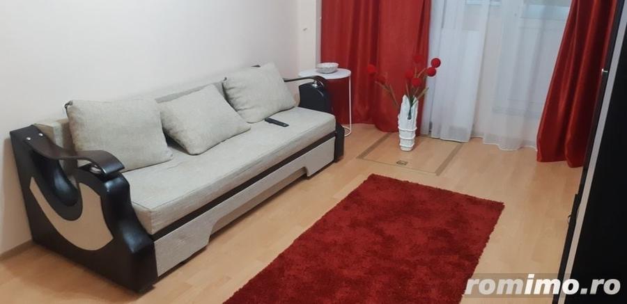 Garsonieră decomandată în Complex Studențesc