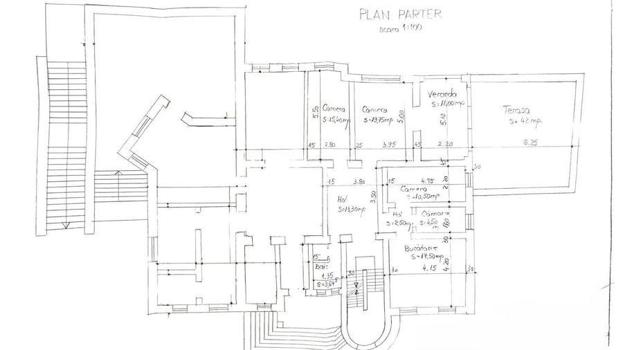 Apartament cu 3 camere decomandat în Central