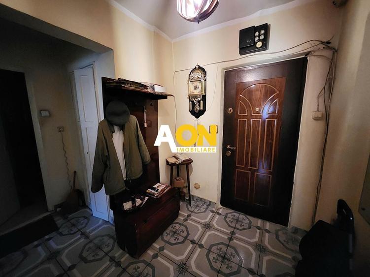 Apartament cu 2 camere decomandat, mobilat în Cetate