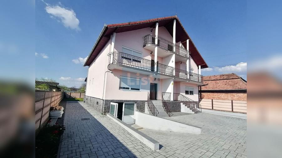 Casă cu 3 camere cu Teren 374 Mp în Exterior Sud