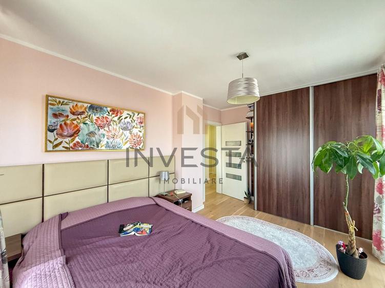 Apartament cu 4 camere semidecomandat, mobilat în Bună Ziua