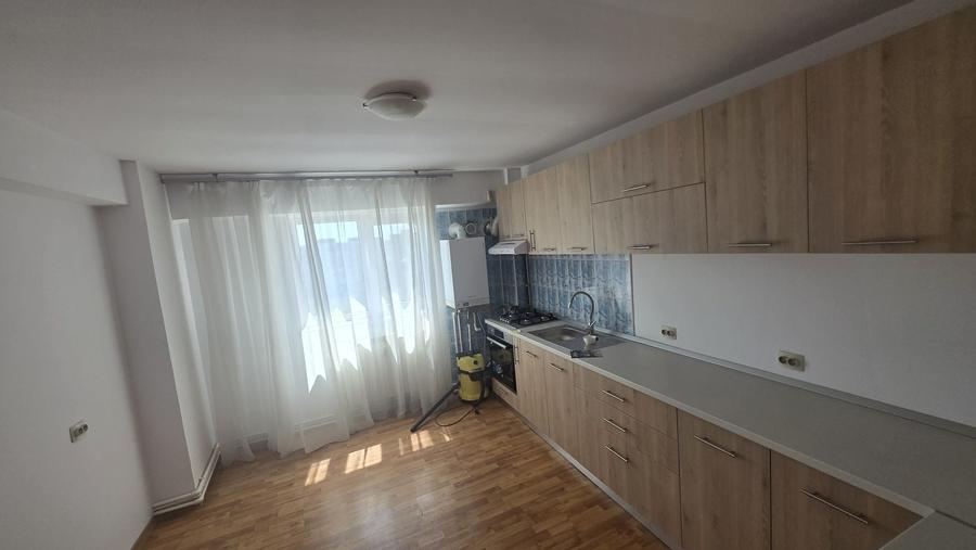 Apartament 3 camere 120mp Giurgiu - 1