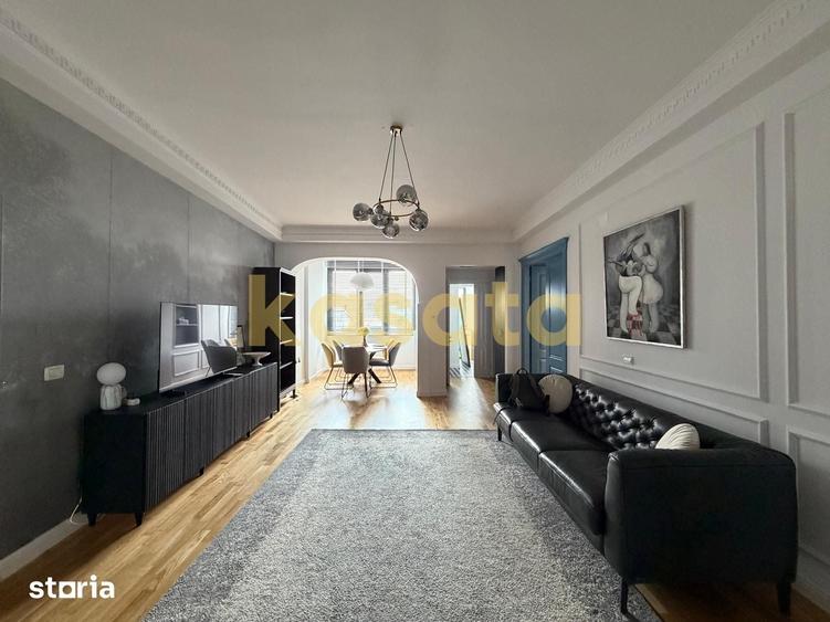 Apartament cu 4 camere în Victoriei